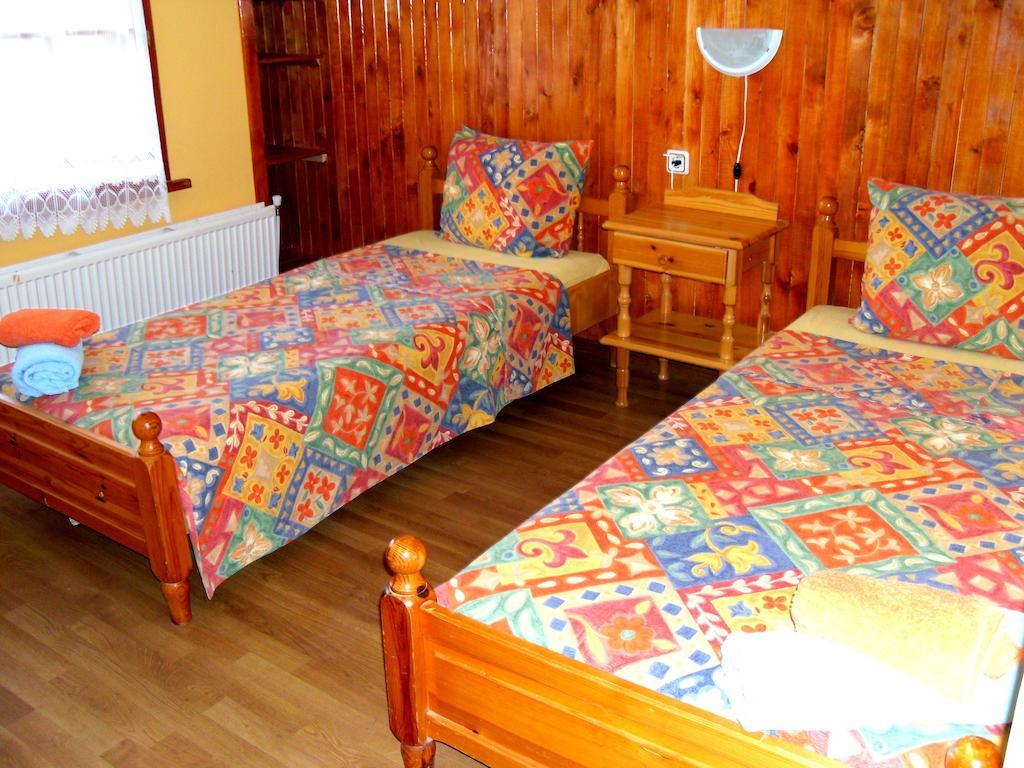 Veselata Guest House Dolna Banya Værelse billede