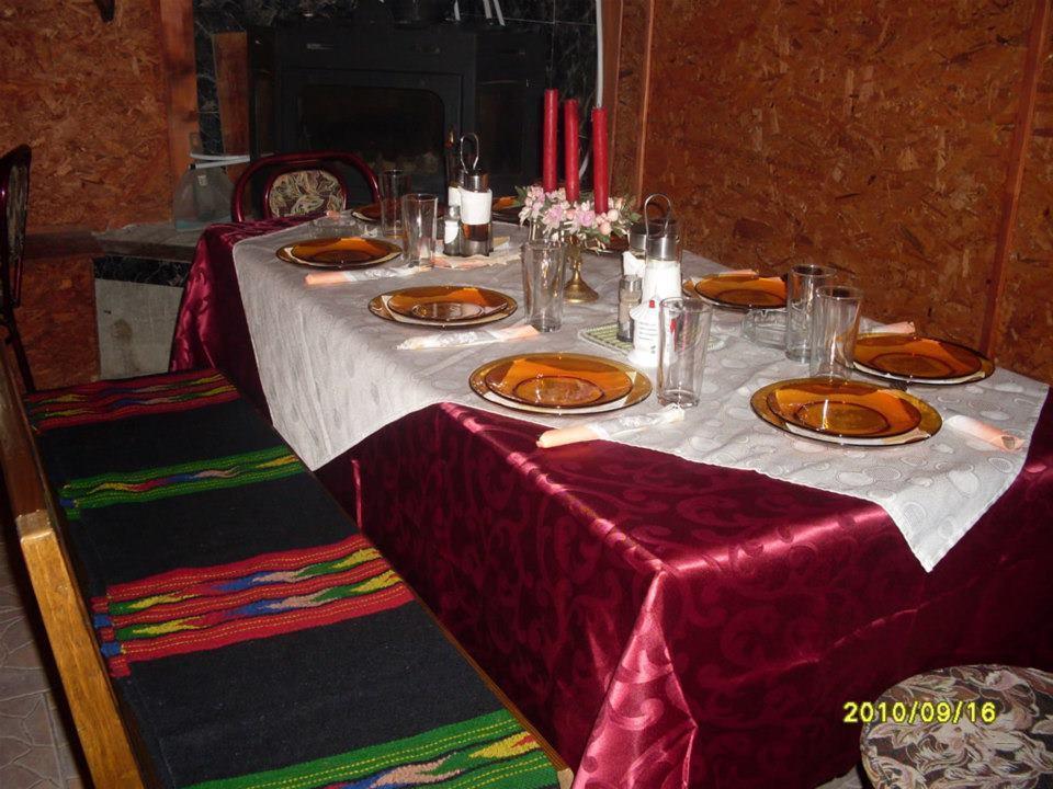 Veselata Guest House Dolna Banya Eksteriør billede